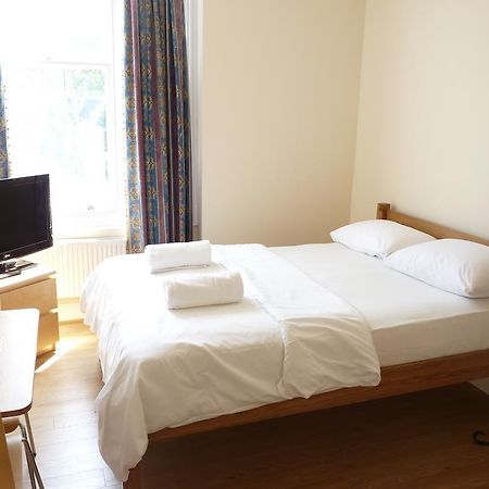 Earls Court Studios Лондон Экстерьер фото