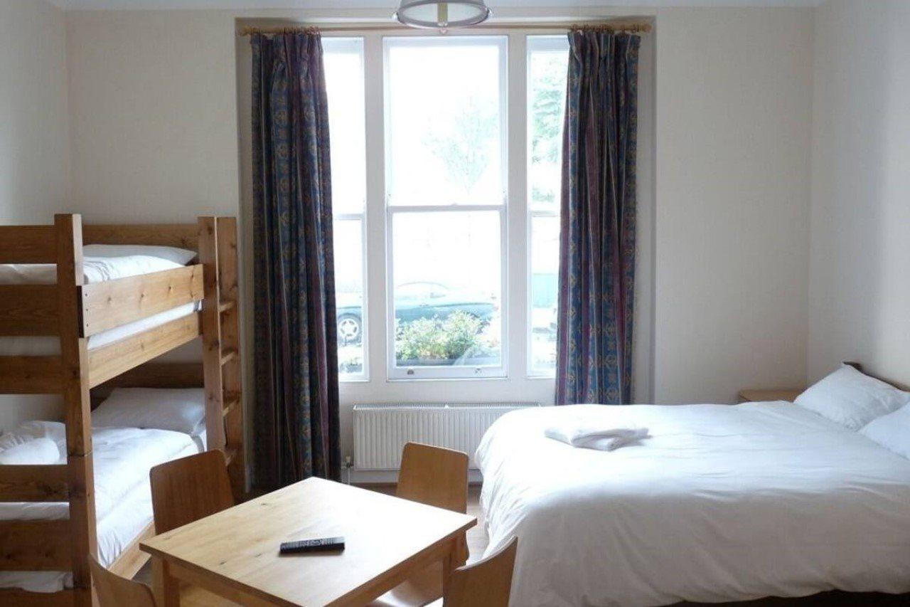 Earls Court Studios Лондон Экстерьер фото