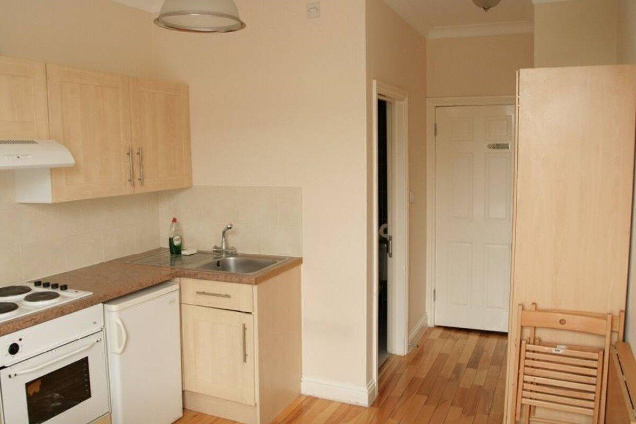 Earls Court Studios Лондон Экстерьер фото