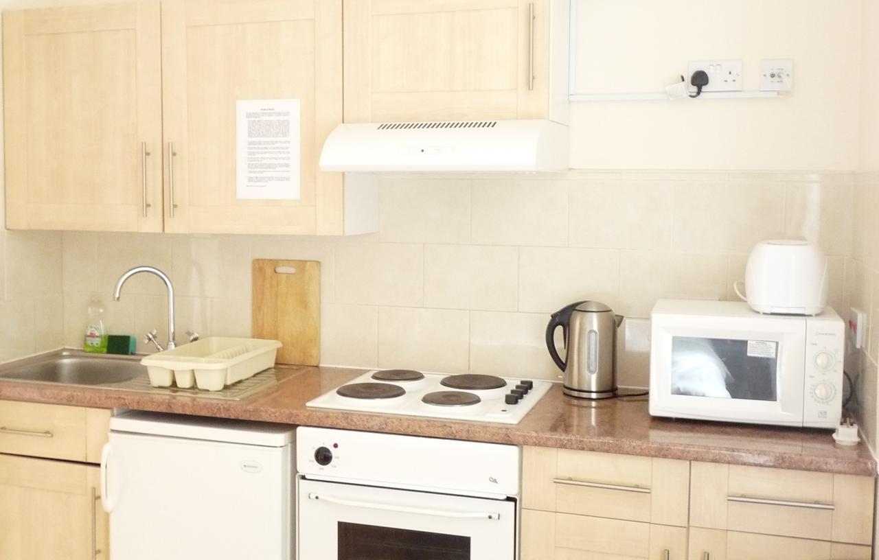 Earls Court Studios Лондон Экстерьер фото