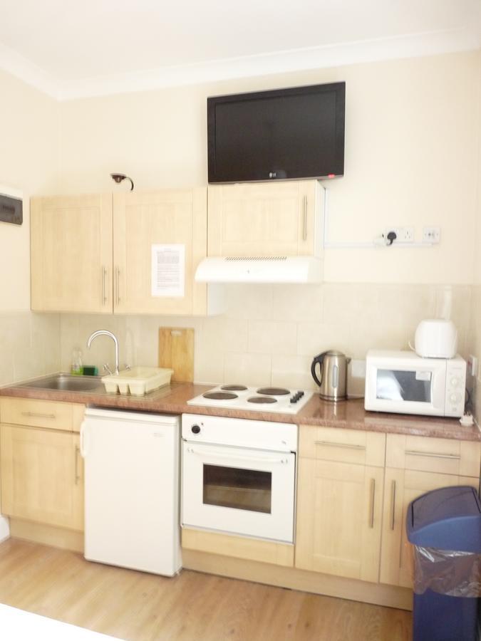 Earls Court Studios Лондон Экстерьер фото