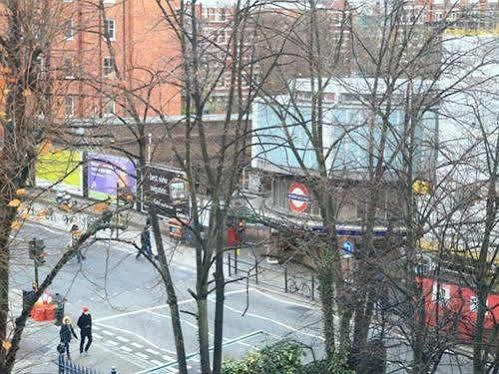 Earls Court Studios Лондон Экстерьер фото