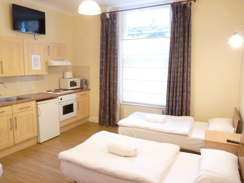 Earls Court Studios Лондон Номер фото